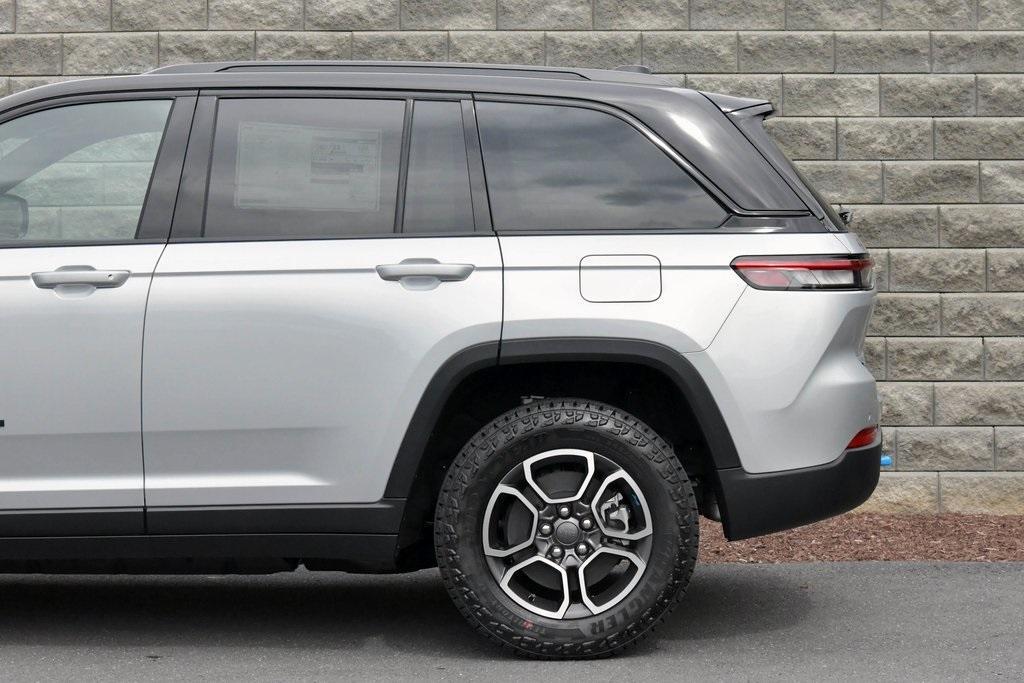 new 2023 Jeep Grand Cherokee 4xe car, priced at $62,652