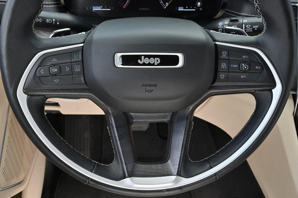 used 2022 Jeep Grand Cherokee car, priced at $34,078