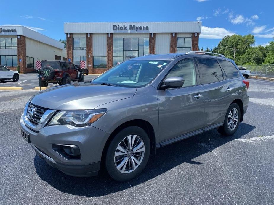 used 2020 Nissan Pathfinder car, priced at $25,211