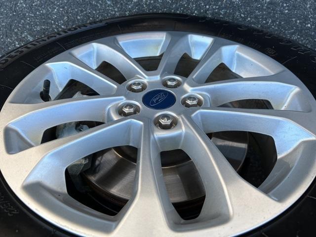 used 2022 Ford Escape car, priced at $22,200