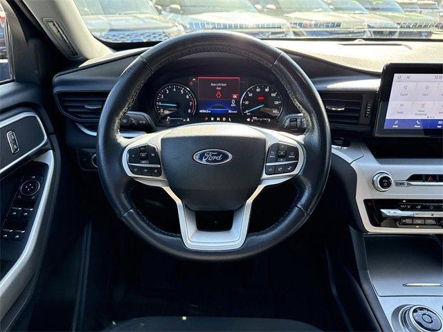 used 2022 Ford Explorer car, priced at $27,900