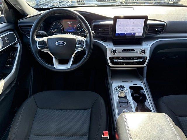 used 2022 Ford Explorer car, priced at $27,900