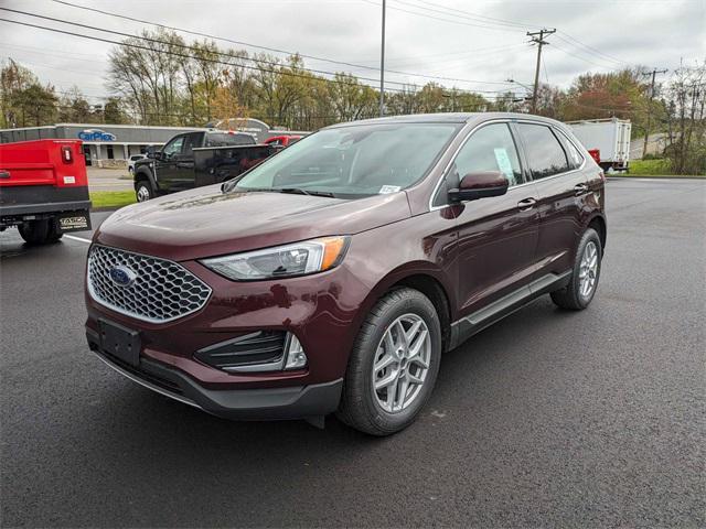 new 2024 Ford Edge car, priced at $45,110