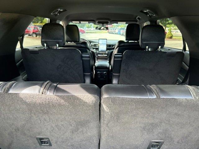 used 2020 Ford Explorer car