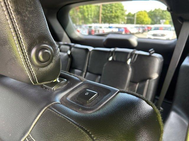 used 2020 Ford Explorer car