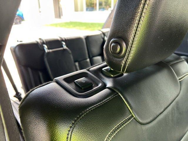 used 2020 Ford Explorer car
