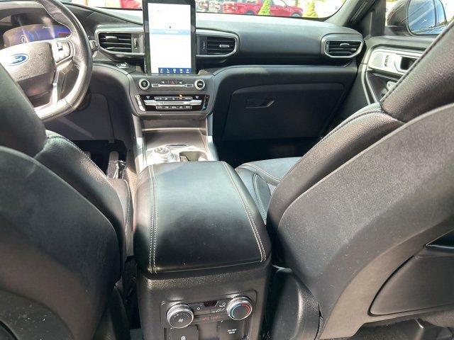 used 2020 Ford Explorer car