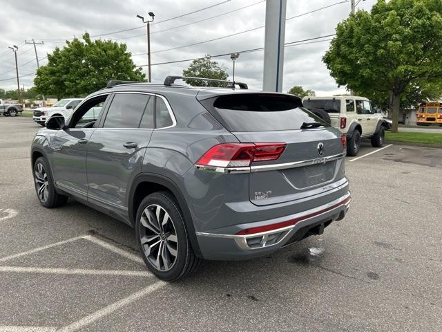 used 2021 Volkswagen Atlas Cross Sport car, priced at $29,900