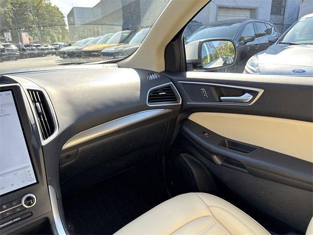 used 2022 Ford Edge car, priced at $25,900