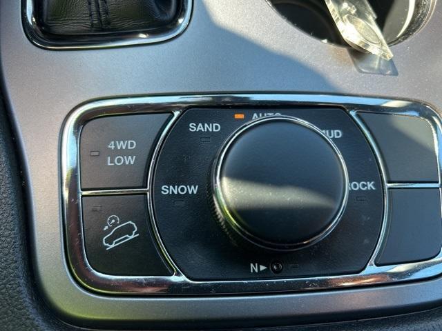 used 2019 Jeep Grand Cherokee car, priced at $23,900