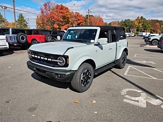 new 2024 Ford Bronco car, priced at $53,220