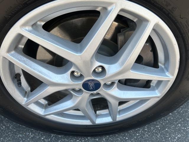 used 2021 Ford Edge car, priced at $24,985