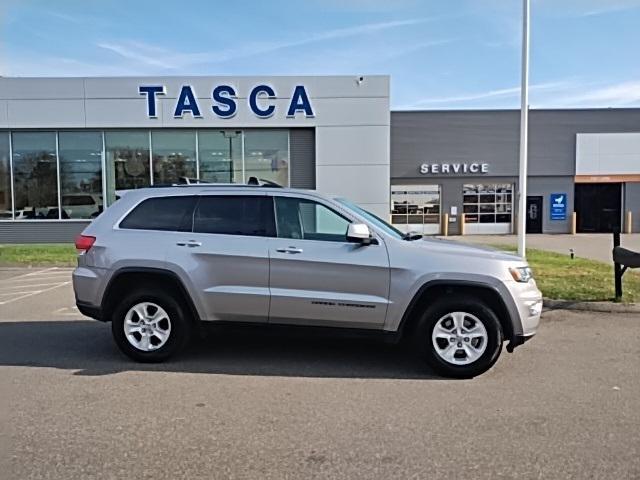 used 2017 Jeep Grand Cherokee car, priced at $13,892