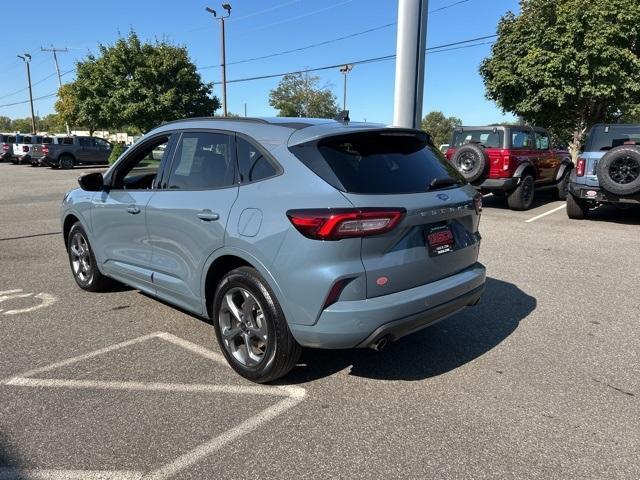used 2023 Ford Escape car, priced at $22,600