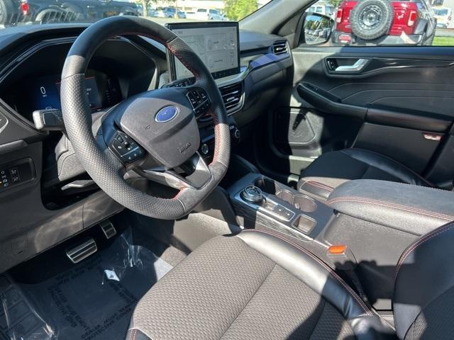used 2023 Ford Escape car, priced at $22,600