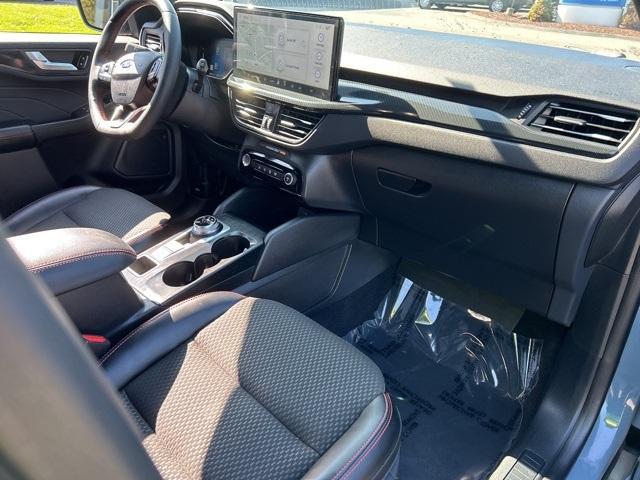 used 2023 Ford Escape car, priced at $22,600
