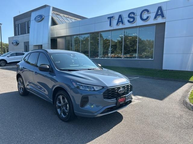 used 2023 Ford Escape car, priced at $22,600