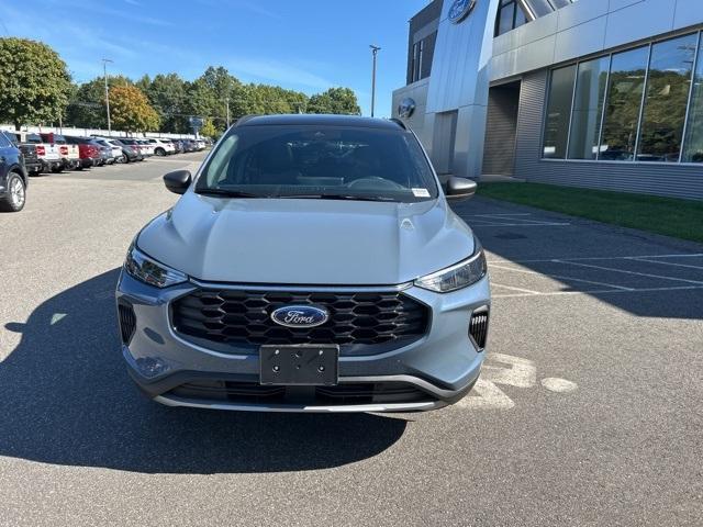 used 2025 Ford Escape car, priced at $30,500