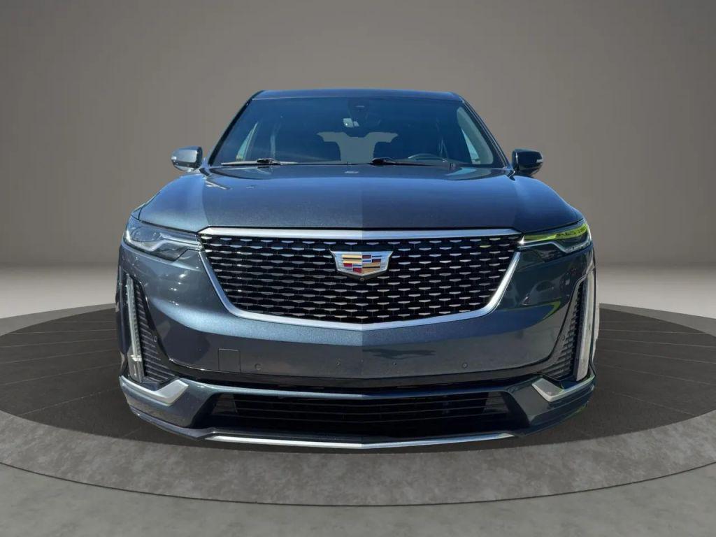 used 2020 Cadillac XT6 car, priced at $27,999