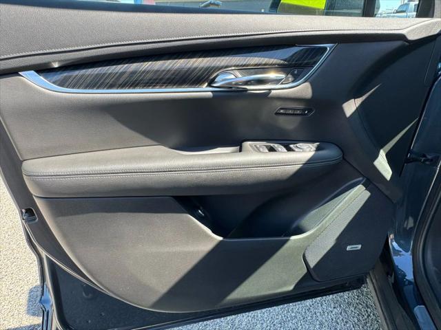 used 2020 Cadillac XT6 car, priced at $29,949