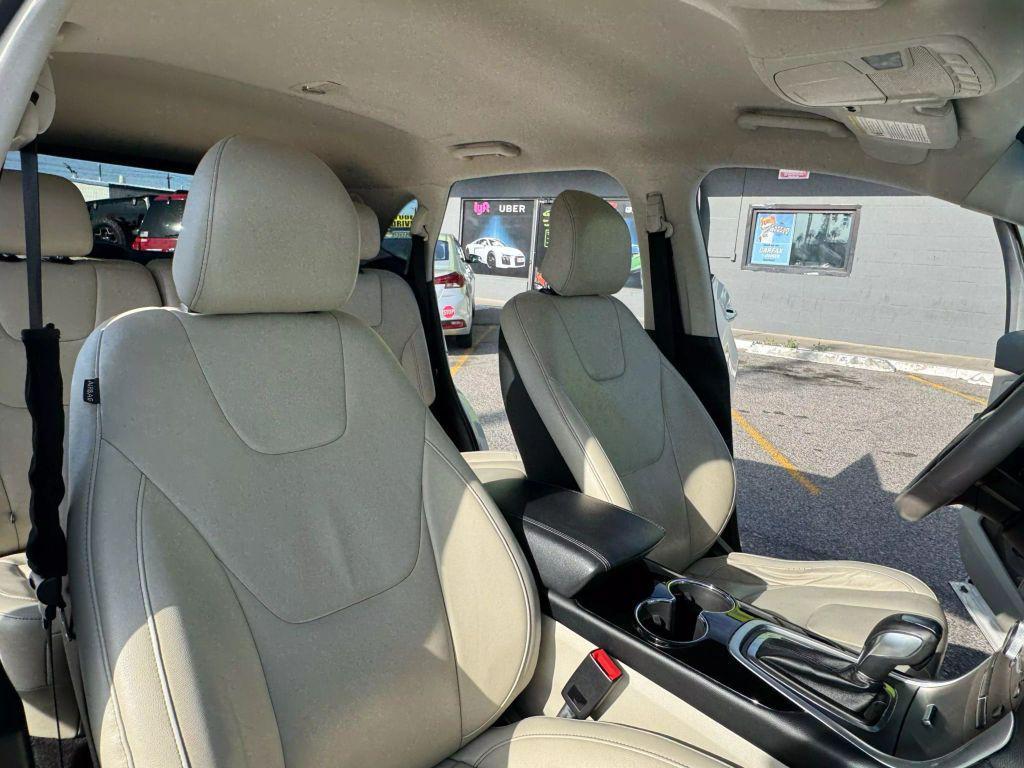 used 2018 Ford Edge car, priced at $13,999