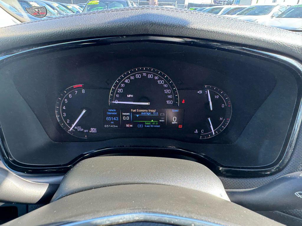 used 2017 Cadillac XT5 car, priced at $19,999