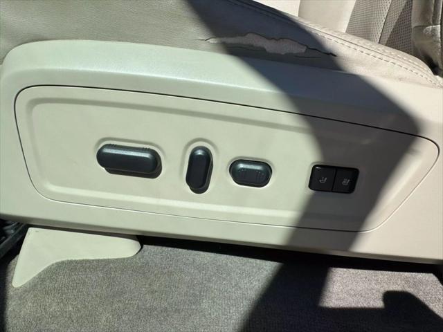used 2011 Lincoln Navigator car, priced at $12,999