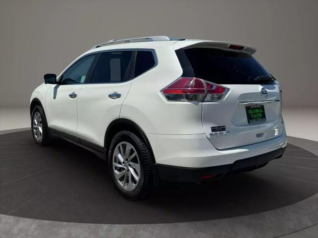 used 2015 Nissan Rogue car, priced at $9,999