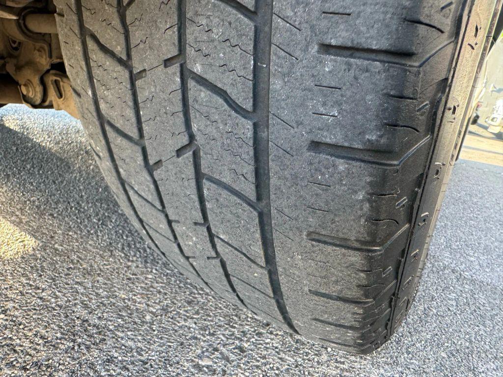 used 2019 Land Rover Discovery car, priced at $20,997