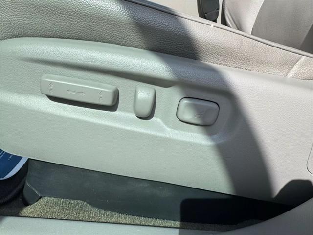 used 2015 Honda Pilot car, priced at $21,999