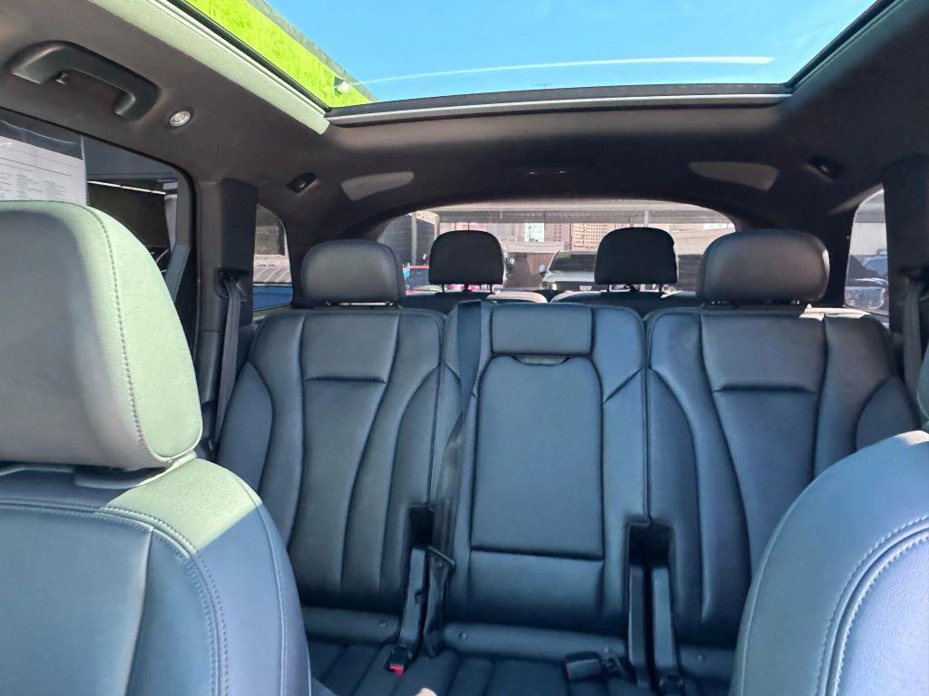 used 2020 Audi Q7 car, priced at $28,999