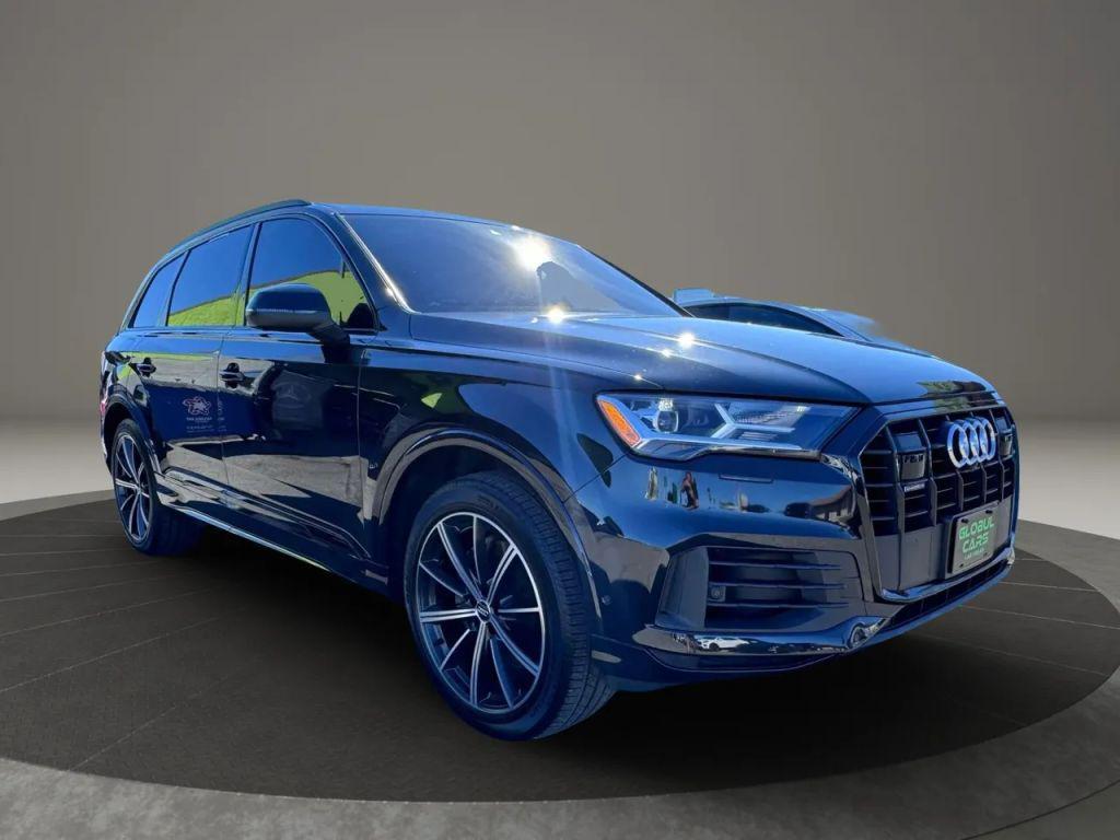 used 2020 Audi Q7 car, priced at $28,999