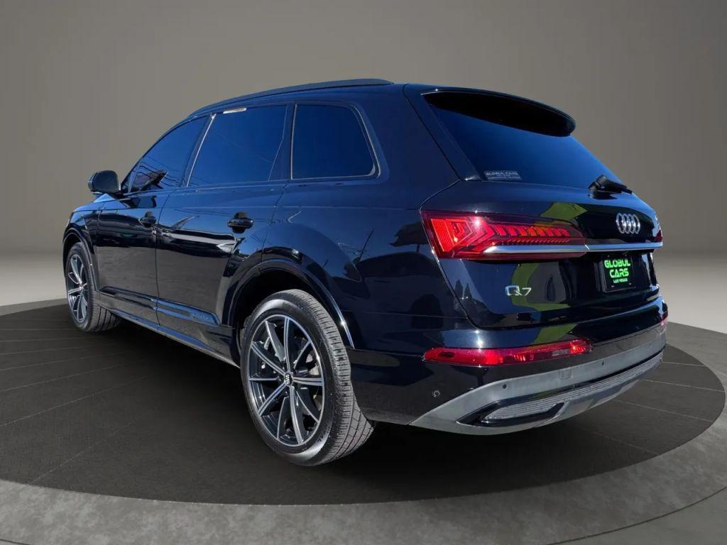 used 2020 Audi Q7 car, priced at $28,999