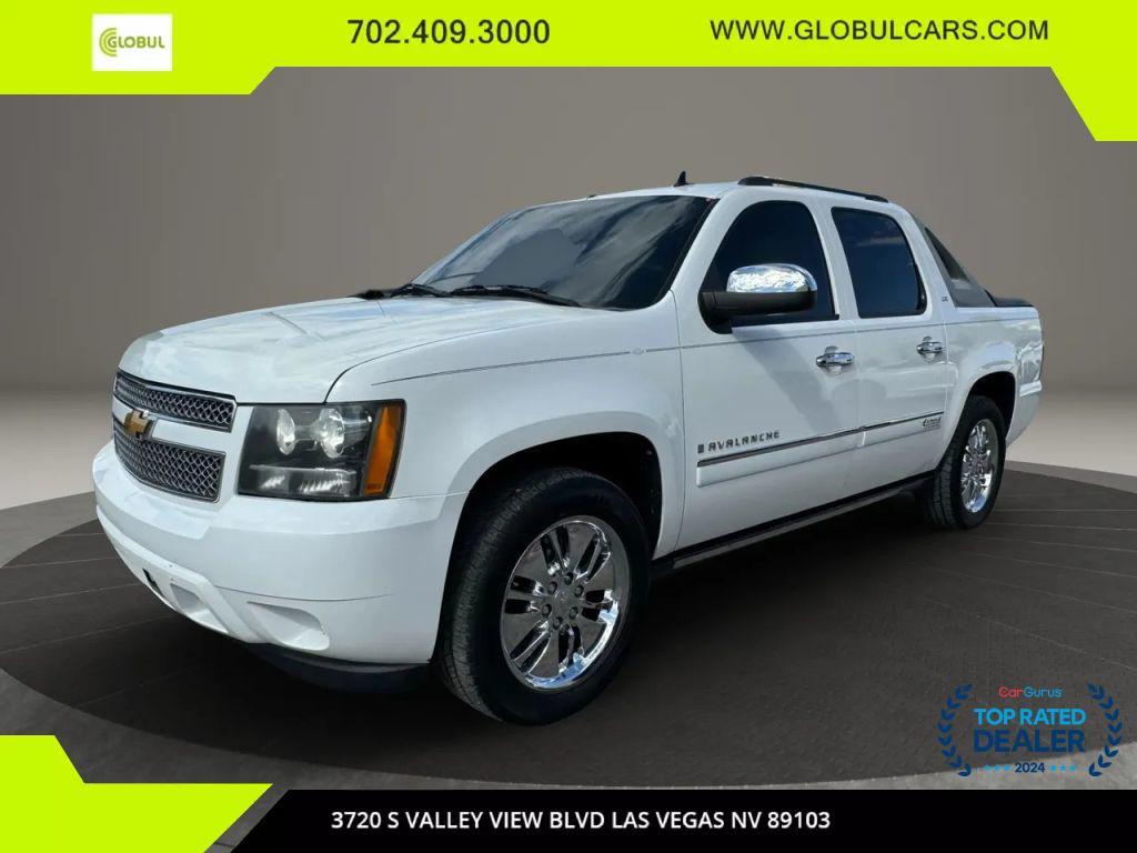 used 2009 Chevrolet Avalanche car, priced at $13,999