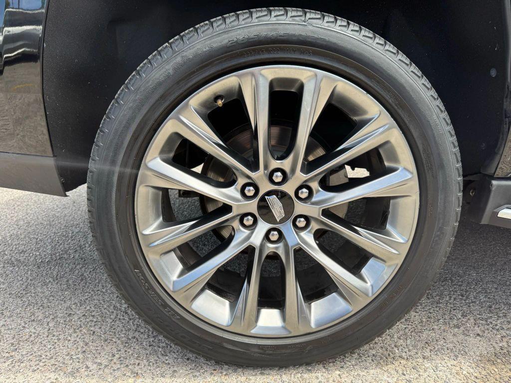 used 2020 Cadillac Escalade car, priced at $31,999