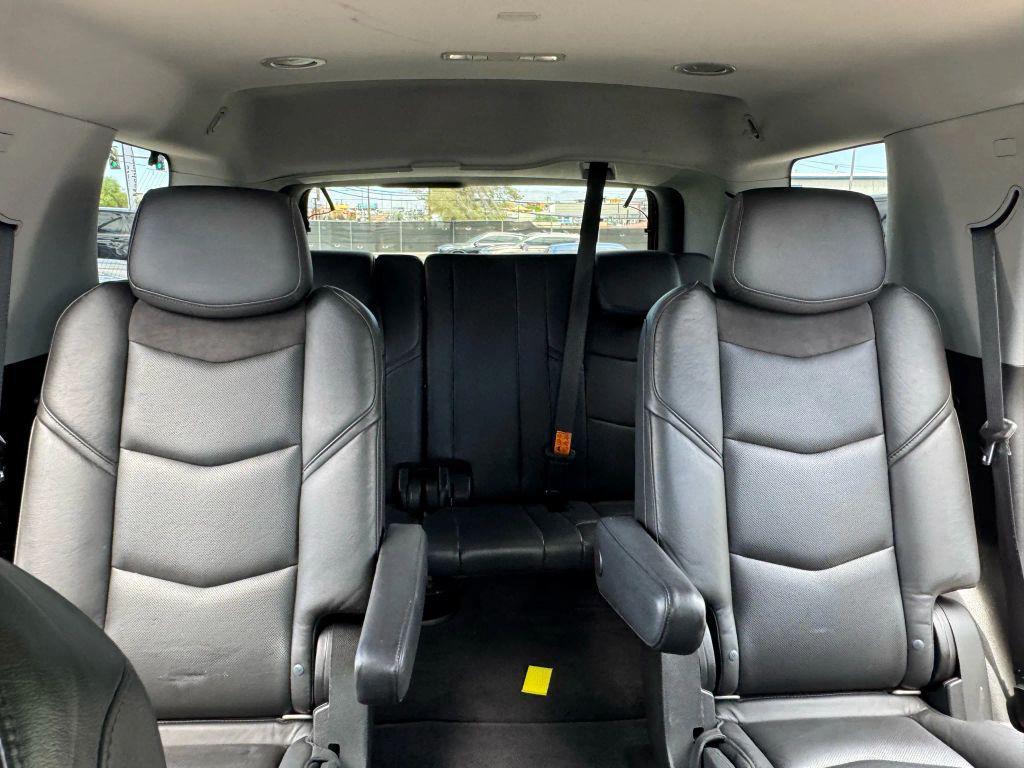 used 2020 Cadillac Escalade car, priced at $31,999