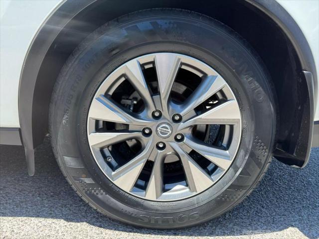 used 2018 Nissan Murano car, priced at $17,999