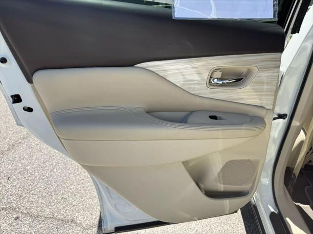 used 2018 Nissan Murano car, priced at $17,999