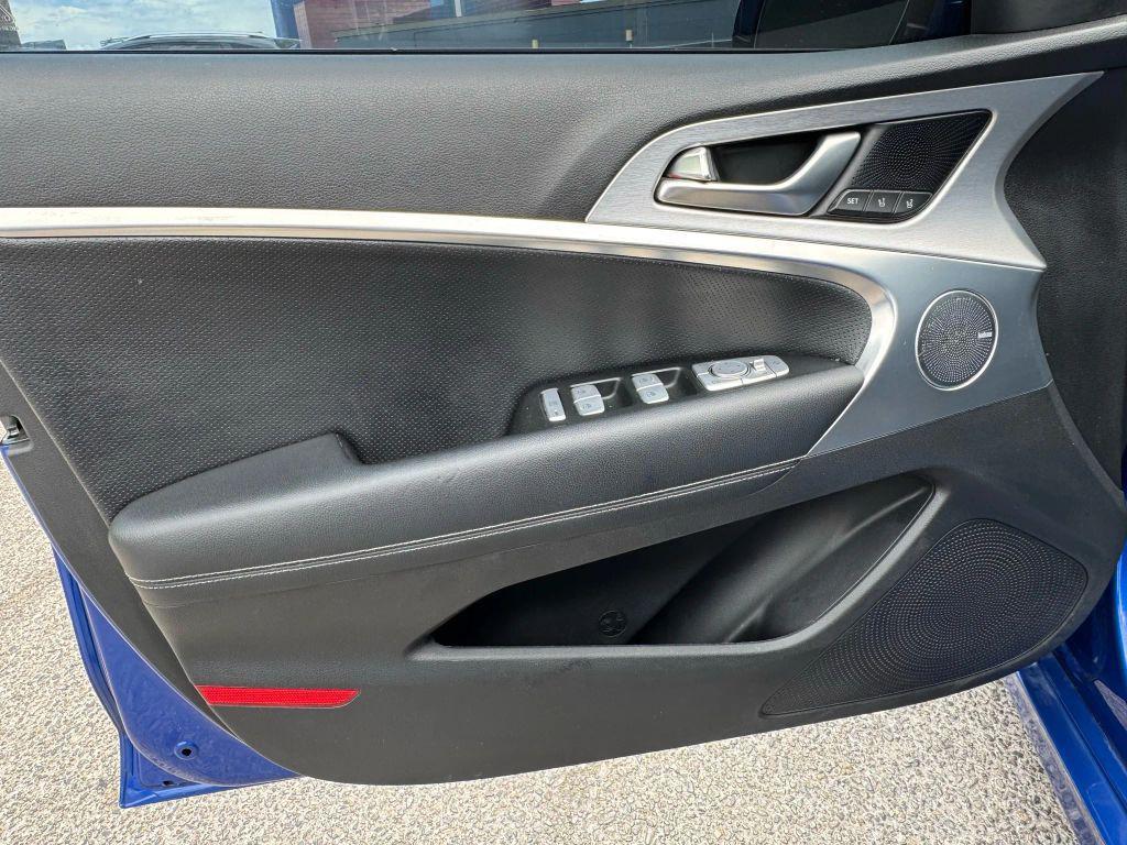 used 2019 Genesis G70 car, priced at $24,499