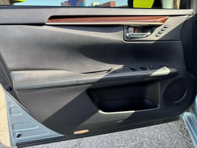 used 2013 Lexus ES 350 car, priced at $18,999