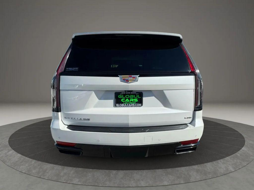 used 2022 Cadillac Escalade ESV car, priced at $65,499