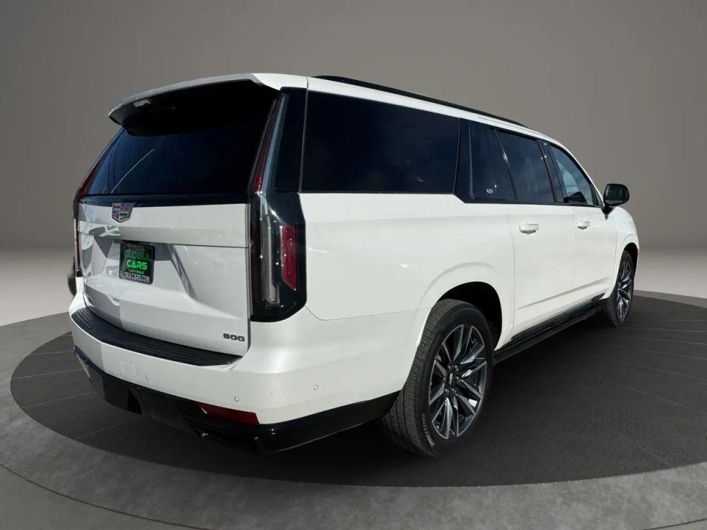 used 2022 Cadillac Escalade ESV car, priced at $65,499