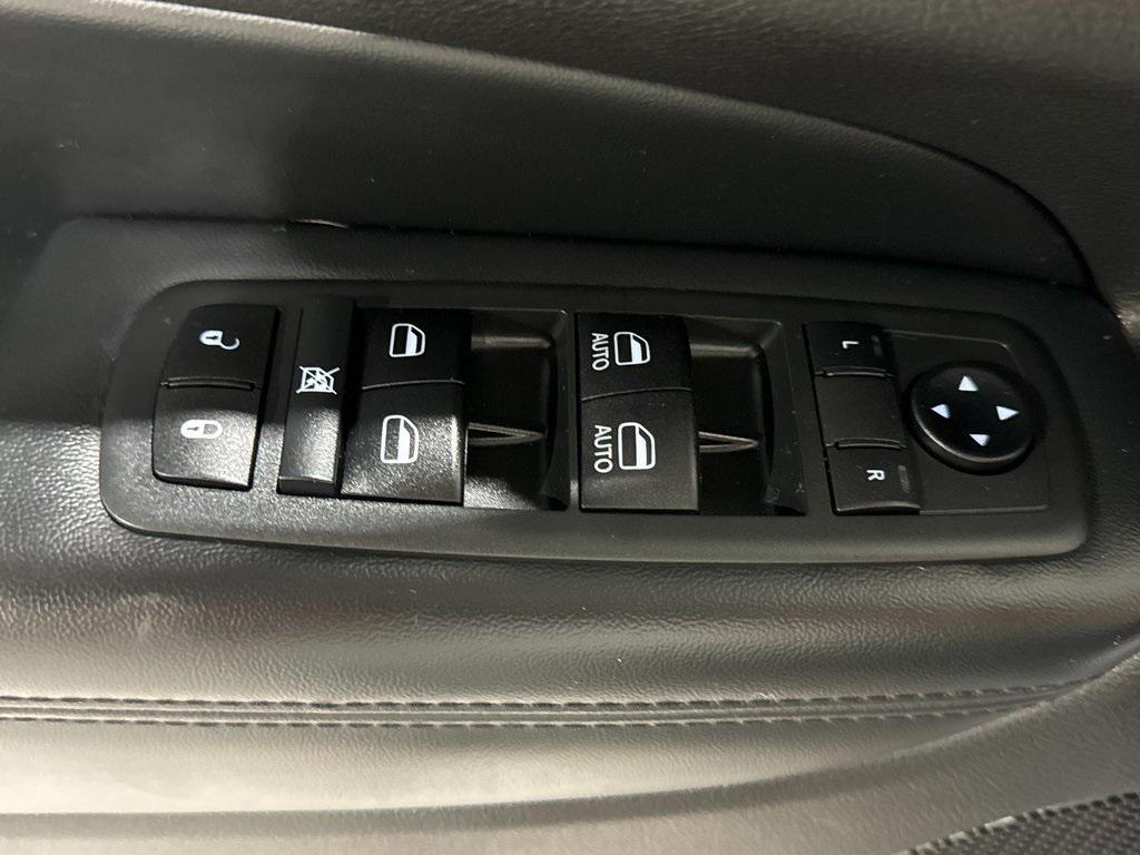 used 2021 Jeep Grand Cherokee car, priced at $19,680