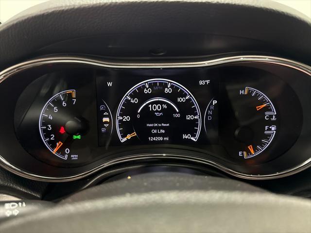 used 2017 Jeep Grand Cherokee car, priced at $15,475