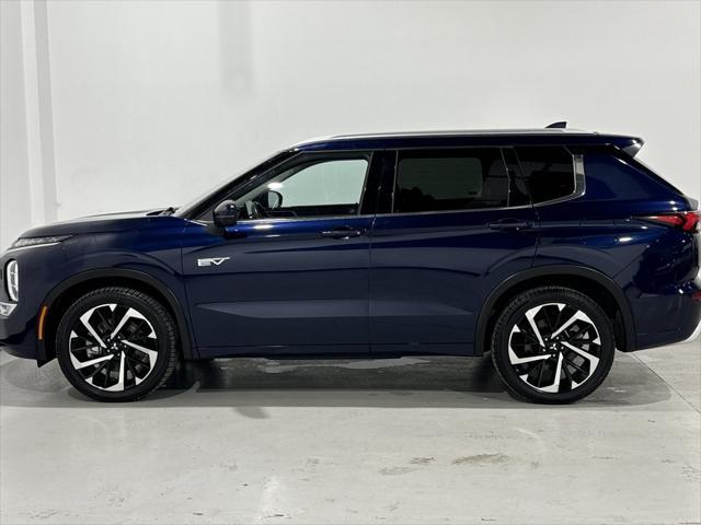 used 2023 Mitsubishi Outlander PHEV car, priced at $28,827