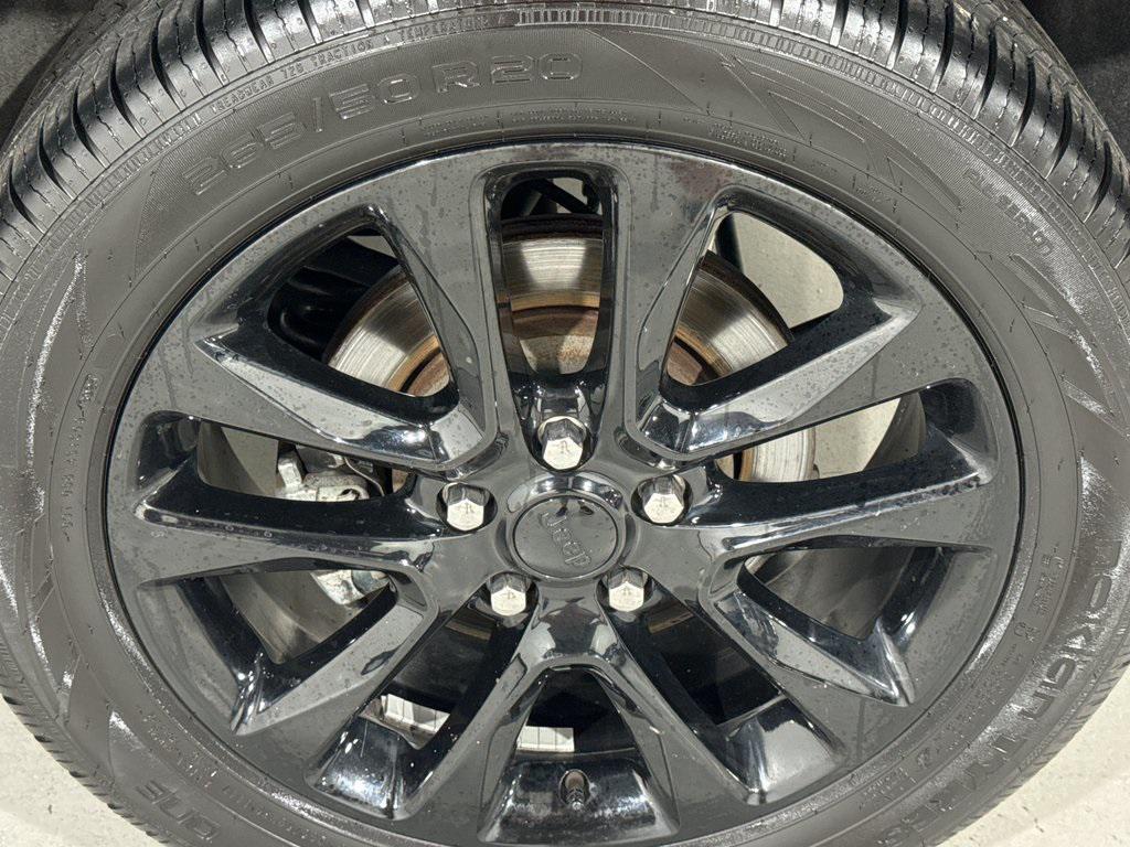 used 2021 Jeep Grand Cherokee car, priced at $23,555