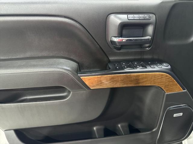 used 2015 Chevrolet Silverado 1500 car, priced at $17,425