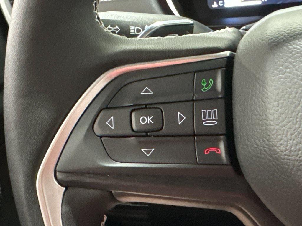 new 2025 Jeep Grand Cherokee car, priced at $40,858