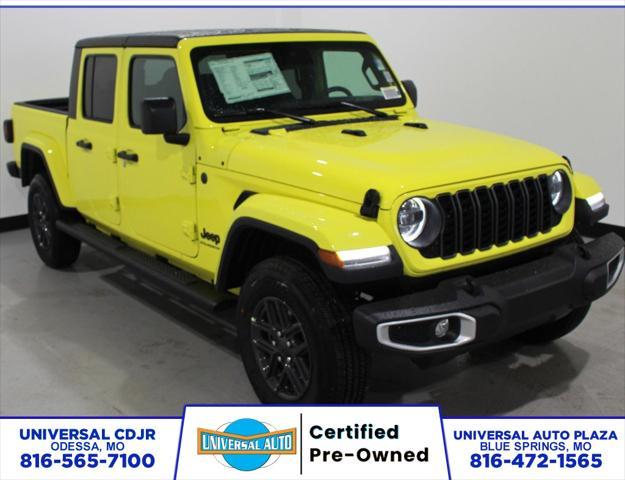 new 2024 Jeep Gladiator car, priced at $51,120