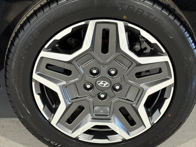 used 2023 Hyundai Santa Fe car, priced at $27,351